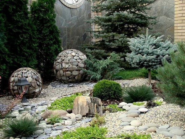 Декоративный камень в дизайне сада – ассортимент, варианты использования